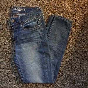 [ American Eagle ] Size 4 Short jegging jeans